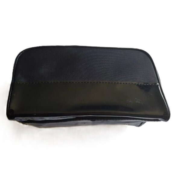 Burberry Fragrance Shaving Bag - Picture 2 of 11